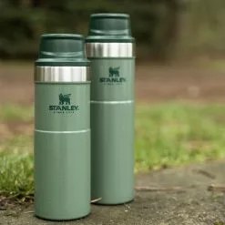 Stanley Classic Trigger Action Travel Mug 20oz -WetflyAstralStanleyAire Elegant store HAMGN D3 6