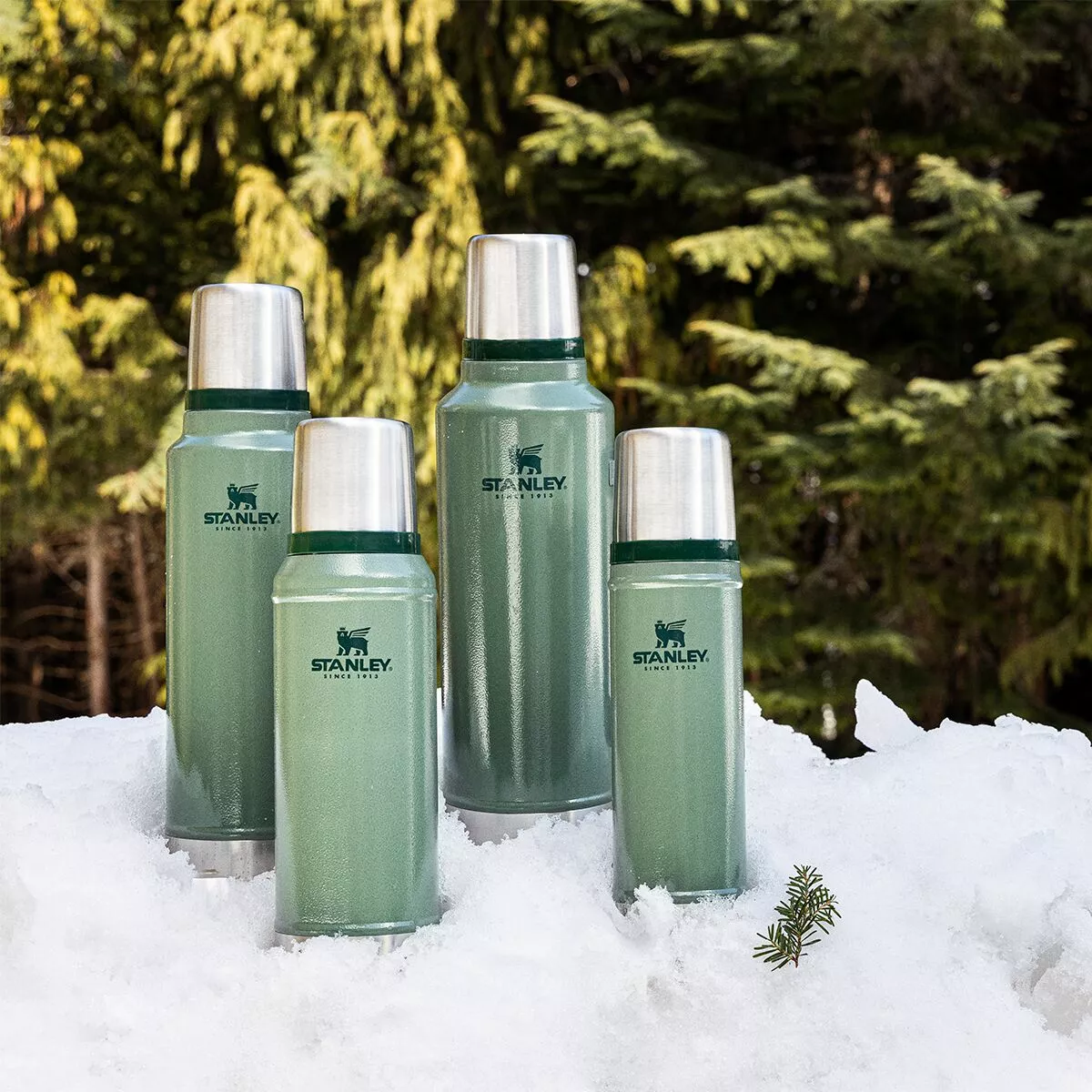 Stanley Classic Legendary Bottle 2.5qt 7 Stanley Classic Legendary Bottle 2.5qt - Image 5